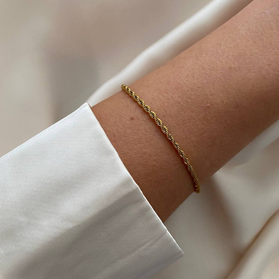 Pulseira de cordão
