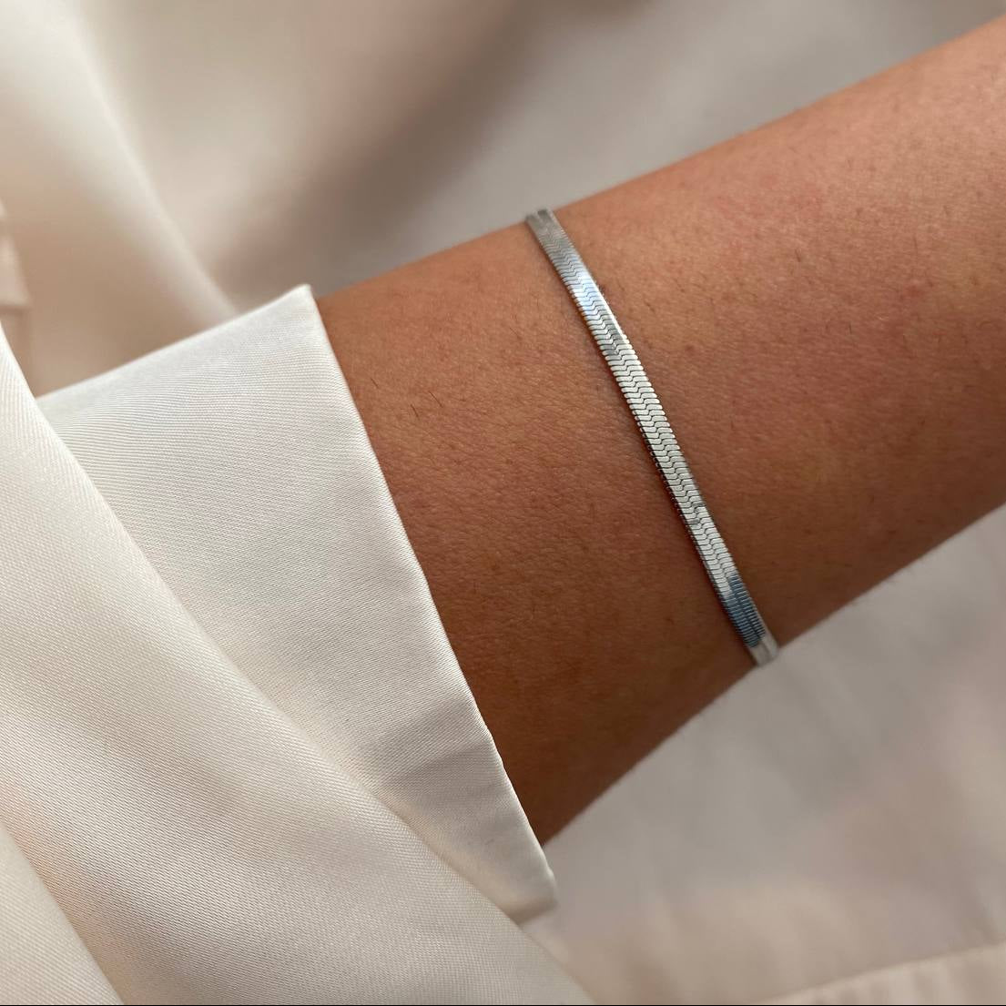PULSERA VERA