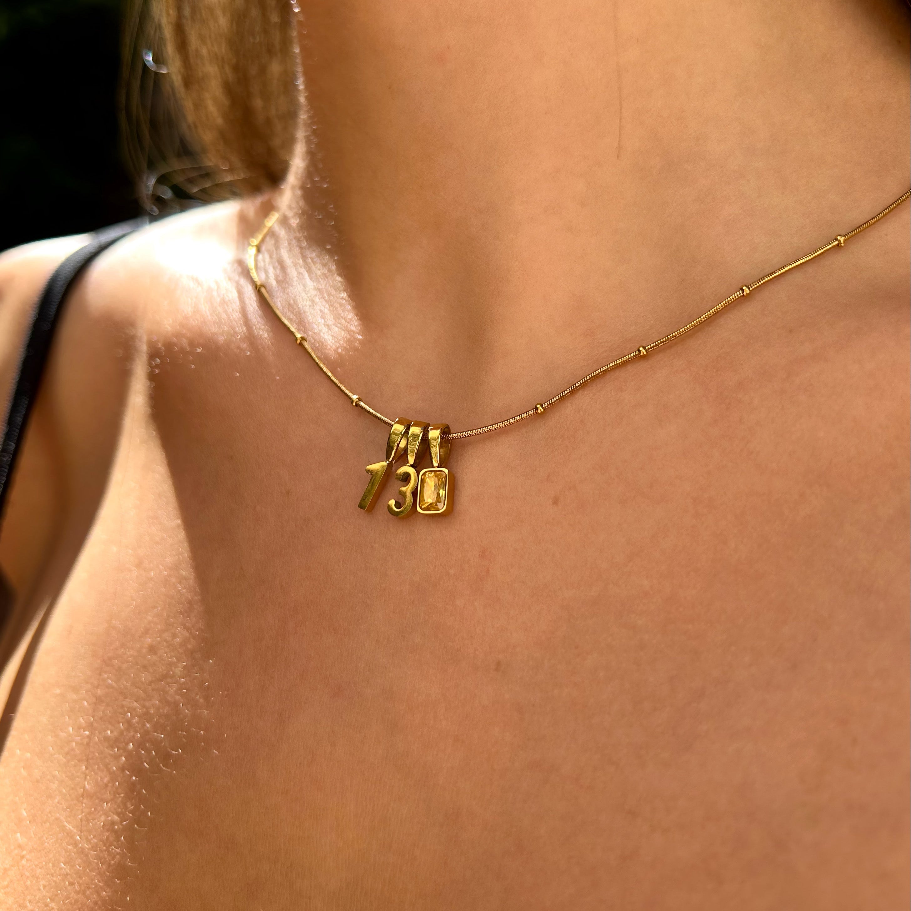 Charms NÚMEROS (𝒪𝓇𝑜)