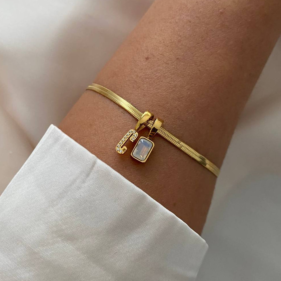PULSERA VERA