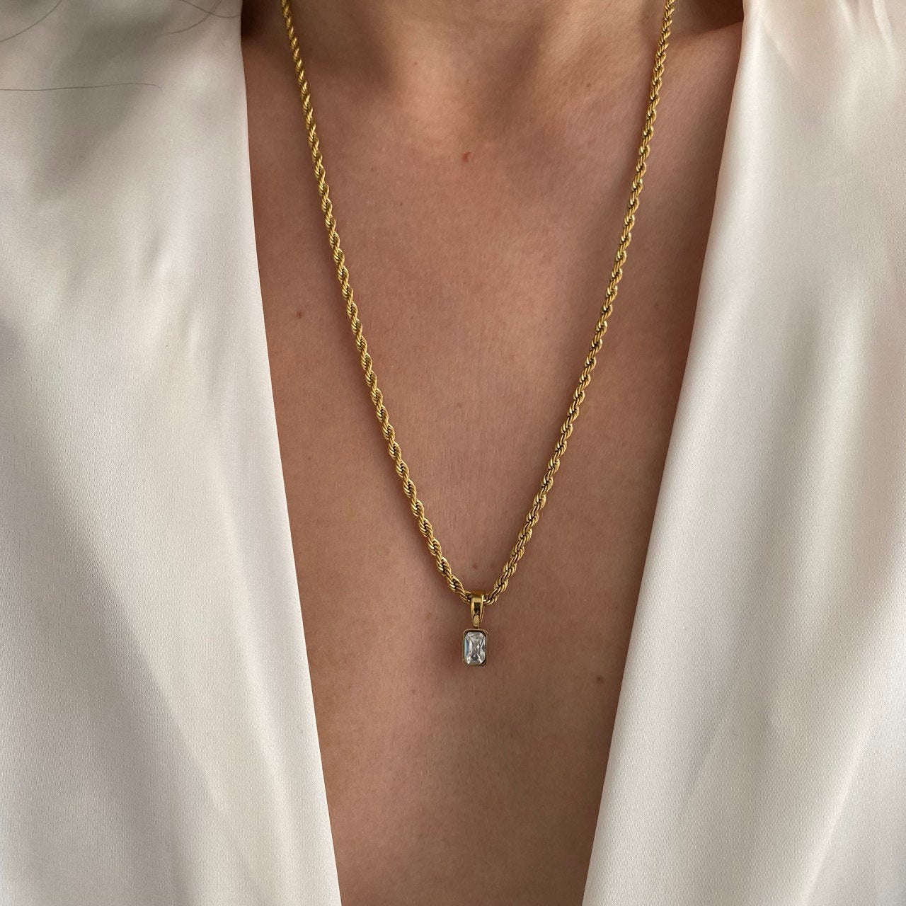Collar Cordón